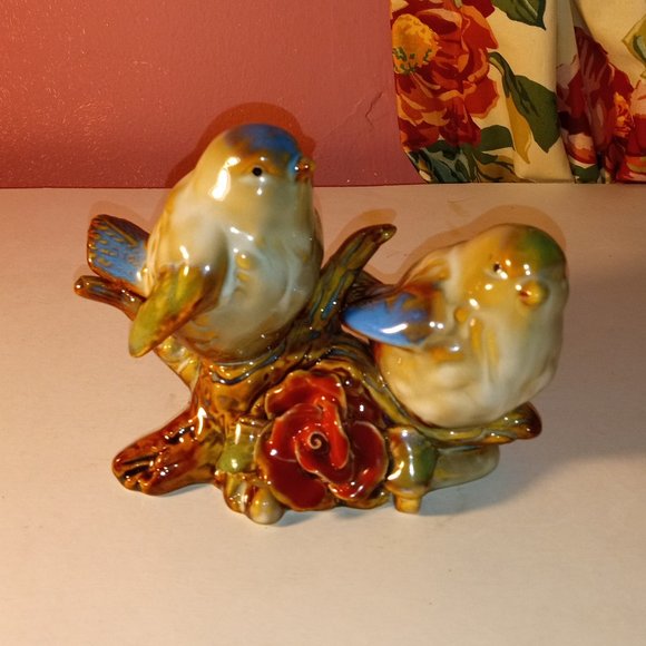 GORGEOUS VINTAGE GLAZED SHINEY BIRDS ON A TREE BRANCH DECOR - Picture 1 of 8